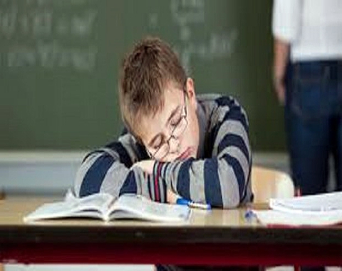 تاثیرات کم خوابی بر یادگیری دانش آموزان
