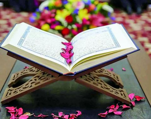 اهمیت آموزش قرآن به کودکان در خانواده